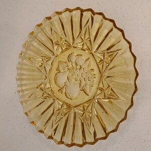 Federal Glass Pioneer Amber Fruit Design Luncheon Plate 8 inches
